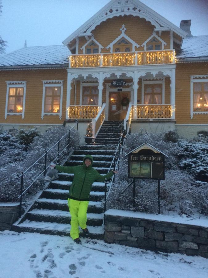 Bed and Breakfast Line Pa Hauane1 Volda Экстерьер фото