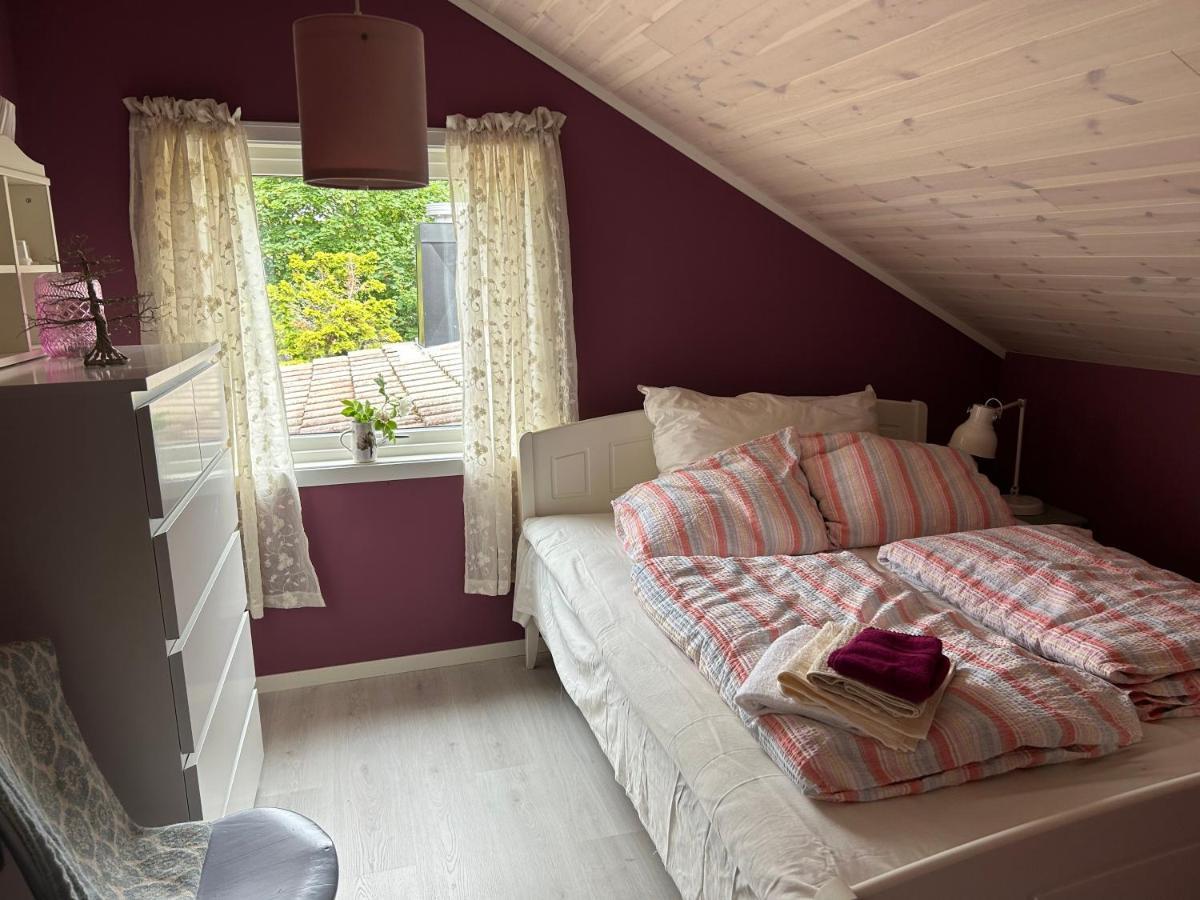 Bed and Breakfast Line Pa Hauane1 Volda Экстерьер фото