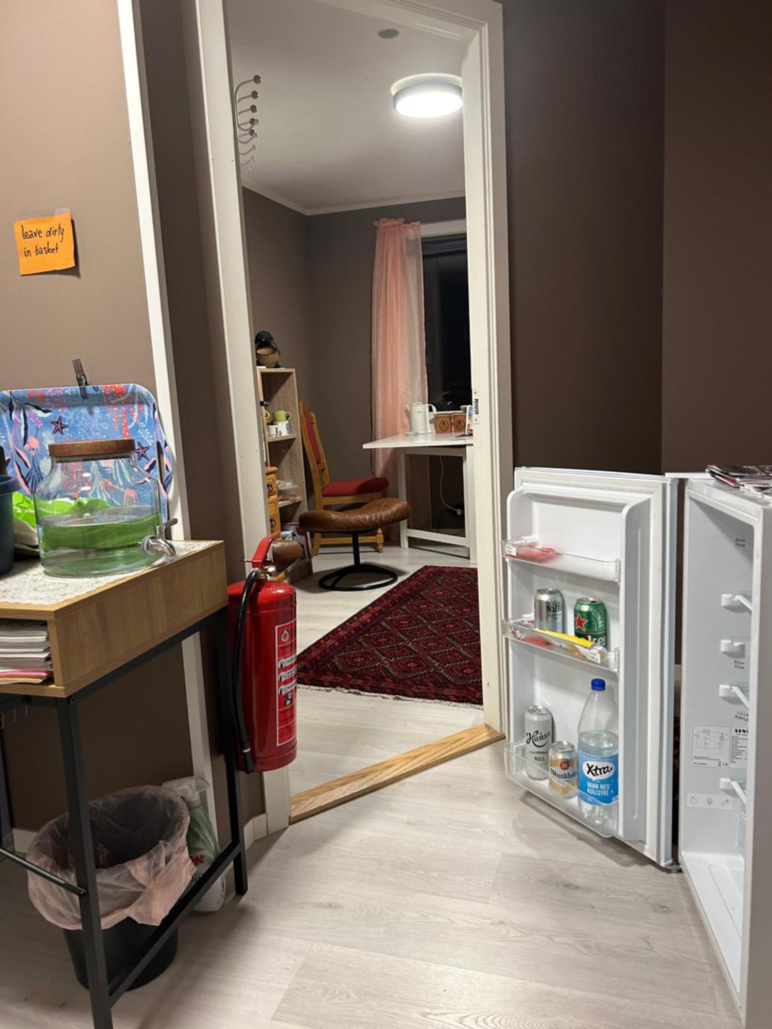 Bed and Breakfast Line Pa Hauane1 Volda Экстерьер фото